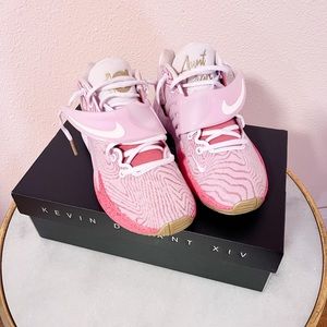 KD 14 ‘Aunt Pearl’